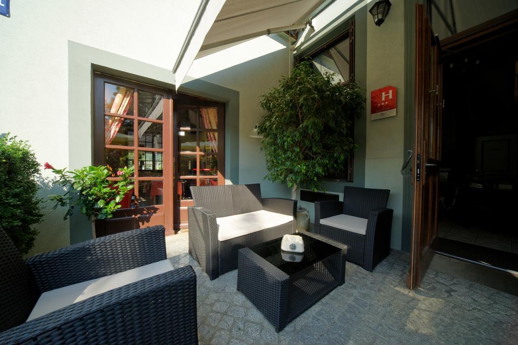 Hotel Du Parc La Rochette  Eksteriør billede